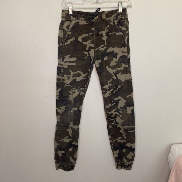 Unisex Child’s Nitrous Black Camo Joggers Size L. - Picture 13 of 16